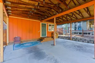 1505 NW Jacksonville Ave, Bend, OR 97703 - Photo 35