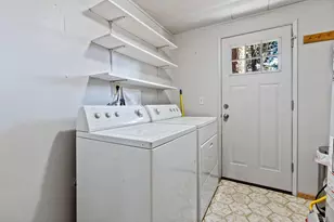 1505 NW Jacksonville Ave, Bend, OR 97703 - Photo 13