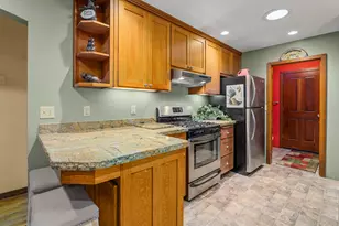 300 NE Mead St, Grants Pass, OR 97526 - Photo 11