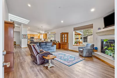 15924 Jackpine Road, La Pine, OR 97739 - Photo 7