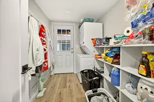 16 Quince St, Medford, OR 97501 - Photo 11