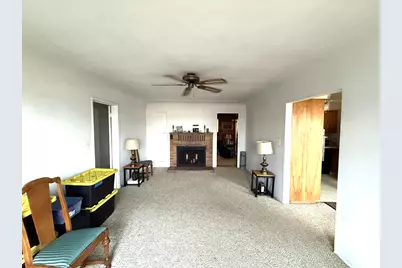 2076 Roberts Road, Medford, OR 97504 - Photo 7