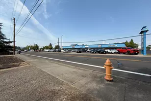 2076 Roberts Rd, Medford, OR 97504 - Photo 19