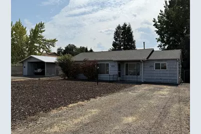 2076 Roberts Road, Medford, OR 97504 - Photo 1