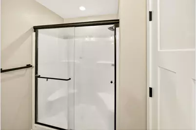 1870 SW Mistybrook Drive, Grants Pass, OR 97527 - Photo 13