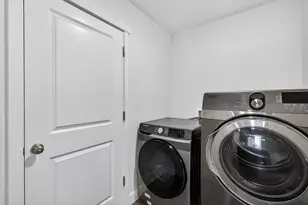 1055 NW Varnish Ln, Redmond, OR 97756 - Photo 27