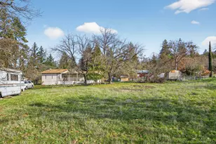 126 Haven Rd, Jacksonville, OR 97530 - Photo 13