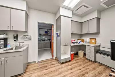 1879 Williams Highway, Grants Pass, OR 97527 - Photo 39