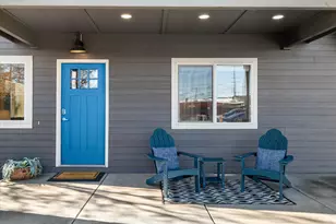 533 SW 4th St, Redmond, OR 97756 - Photo 5