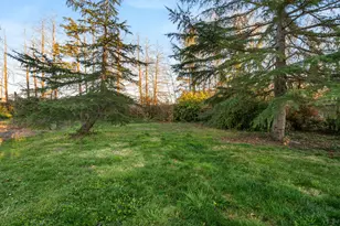 1627 Southgate Way, Grants Pass, OR 97527 - Photo 49