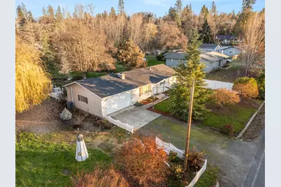 1627 Southgate Way, Grants Pass, OR 97527 - Photo 1