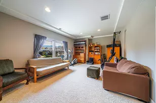 4584 Wolf Run Dr, Medford, OR 97504 - Photo 27