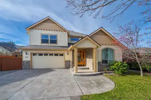 4584 Wolf Run Dr, Medford, OR 97504 - Photo 1