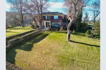 79 Washington Street, Klamath Falls, OR 97601 - Photo 1