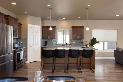 62905 Daniel Road, Bend, OR 97701 - Photo 7