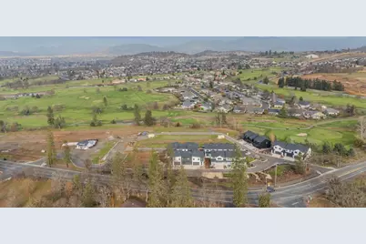 210 Bogey Lane, Eagle Point, OR 97524 - Photo 45