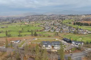 210 Bogey Ln, Eagle Point, OR 97524 - Photo 45