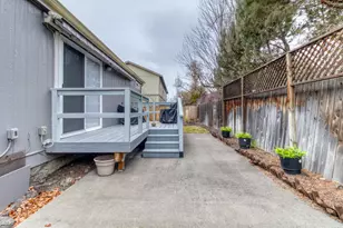 1188 NE 27th St, Bend, OR 97701 - Photo 19