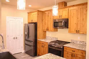 237 Willow Way, Talent, OR 97540 - Photo 7