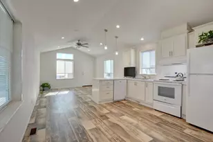 3966 S Pacific Hwy, Medford, OR 97501 - Photo 3