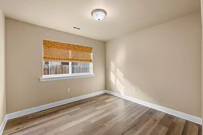 1141 Brookdale Avenue, Medford, OR 97504 - Photo 21