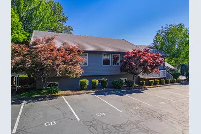 873 NE 7th Street #B, Grants Pass, OR 97526 - Photo 1