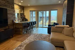 19312 Eaton Ln, Bend, OR 97702 - Photo 17