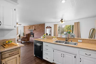 7420 N Applegate Road, Grants Pass, OR 97527 - Photo 35