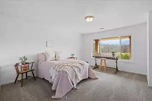 7420 N Applegate Rd, Grants Pass, OR 97527 - Photo 41