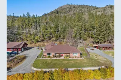 7420 N Applegate Road, Grants Pass, OR 97527 - Photo 13