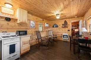 7420 N Applegate Rd, Grants Pass, OR 97527 - Photo 57