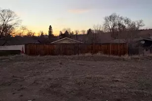 541 SW 3rd St, Madras, OR 97741 - Photo 19