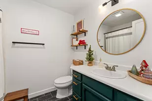 1949 Haviland Dr, Grants Pass, OR 97527 - Photo 27