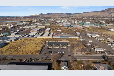 2815 Laverne Avenue, Klamath Falls, OR 97603 - Photo 35