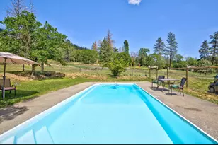 1360 Oxyoke Rd, Grants Pass, OR 97526 - Photo 7