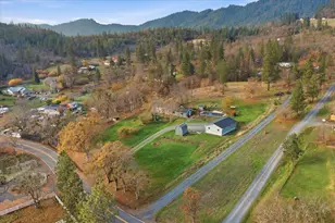 1360 Oxyoke Rd, Grants Pass, OR 97526 - Photo 45