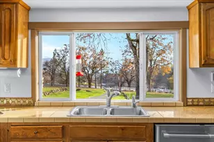 1360 Oxyoke Rd, Grants Pass, OR 97526 - Photo 21