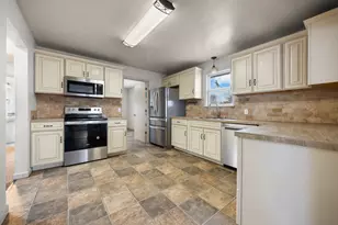 1850 C Ave, Terrebonne, OR 97760 - Photo 5