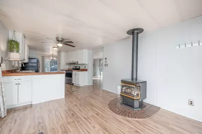 19760 Mahogany Street, Bend, OR 97702 - Photo 3