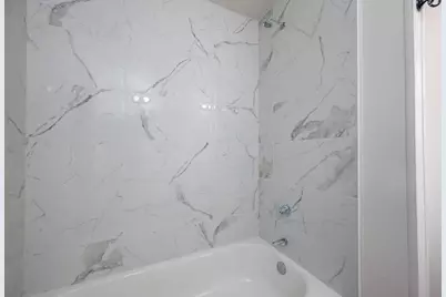 19760 Mahogany Street, Bend, OR 97702 - Photo 9