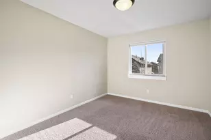 20745 NE Comet Ln, Bend, OR 97701 - Photo 33