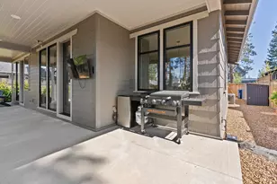 1185 NW Singleton Pl, Bend, OR 97703 - Photo 53