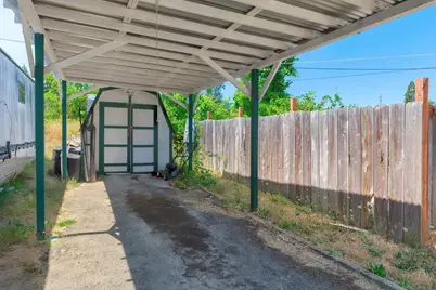 7001 Rogue River Highway #SPC 30, Grants Pass, OR 97527 - Photo 3