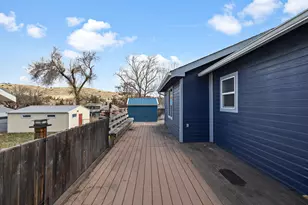 1821 Lancaster Ave, Klamath Falls, OR 97601 - Photo 25