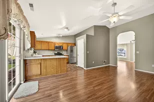 577 C St, Phoenix, OR 97535 - Photo 17