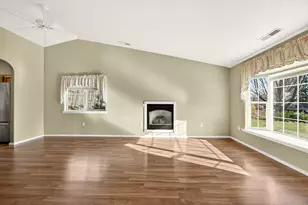 577 C St, Phoenix, OR 97535 - Photo 9