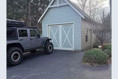 11122 Bunk House Lane, Redmond, OR 97756 - Photo 3