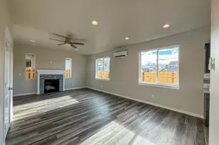 624 NE Court St, Prineville, OR 97754 - Photo 3