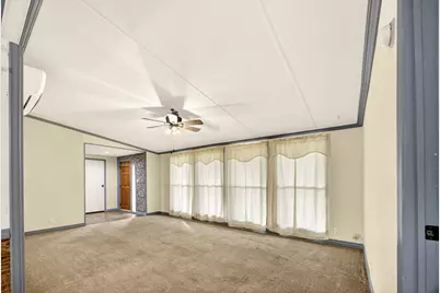 3555 S Pacific Highway #SPC 223, Medford, OR 97501 - Photo 13