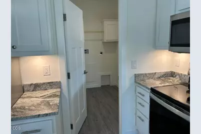 333 Mountain View Drive #121, Talent, OR 97540 - Photo 9